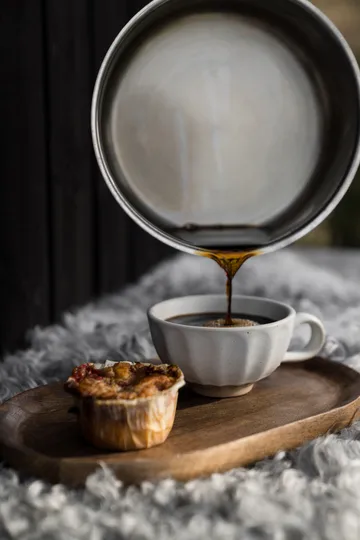 Ernst serveerschaal ovaal 17x28 cm - Donkerbruin - ERNST