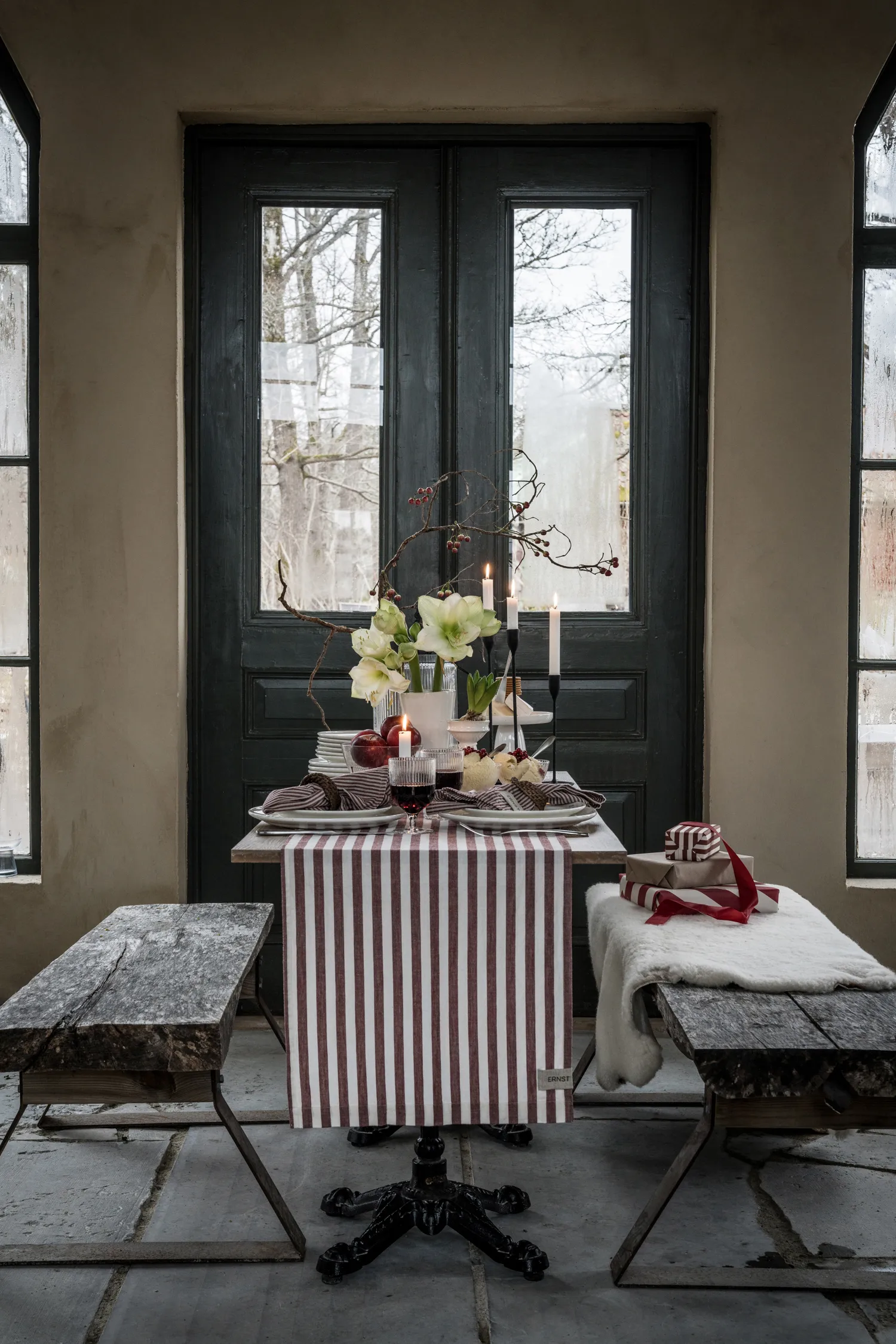 Ernst tafelloper breedgestreept 45x150, Rood-wit ERNST