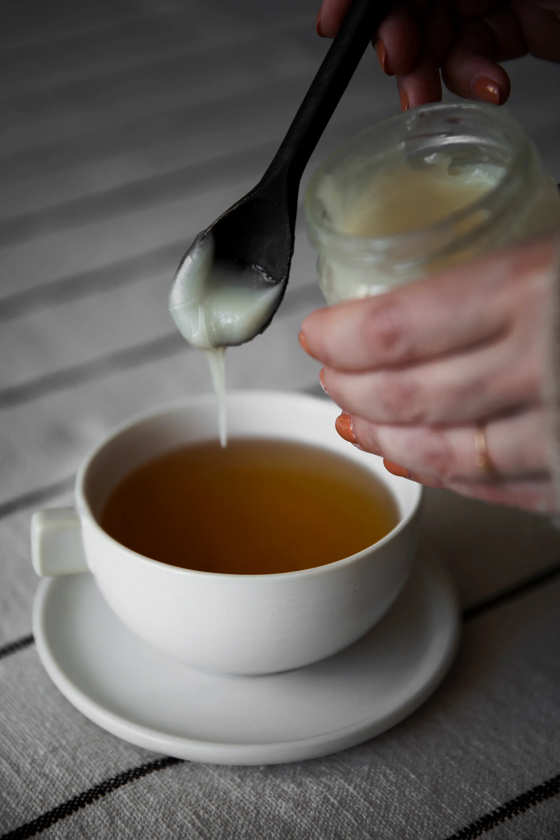 Ernst theekop met schotel 7,5 cm, Wit zand ERNST