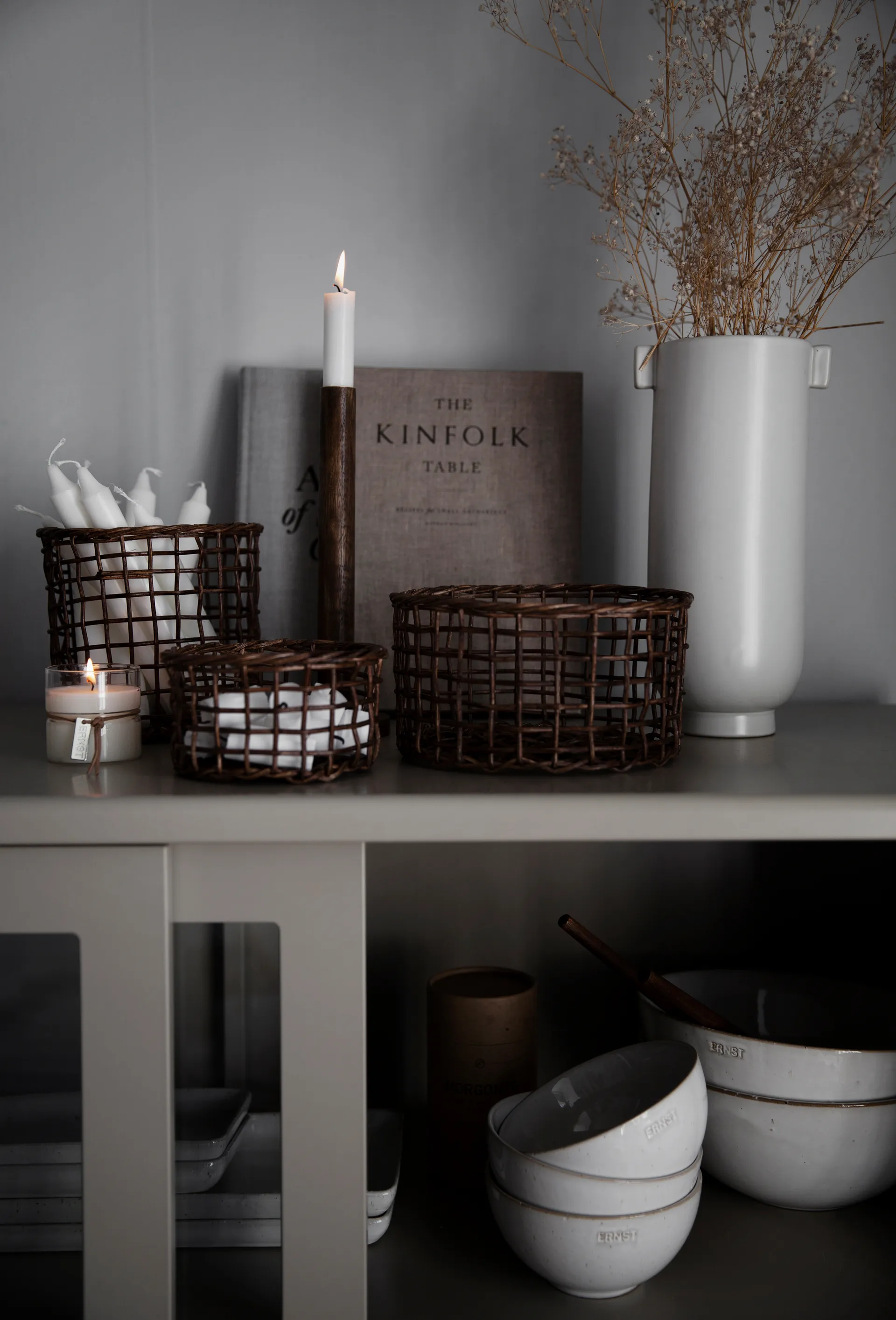 Ernst vaas met oren 21 cm, Wit zand ERNST