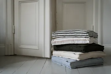 Ernst zitkussen 45x45 cm - Blauw-wit - ERNST