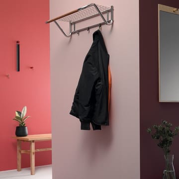 Funk hoedenplank - roestvrij staal, geoliede eikenhouten stang. - Essem Design