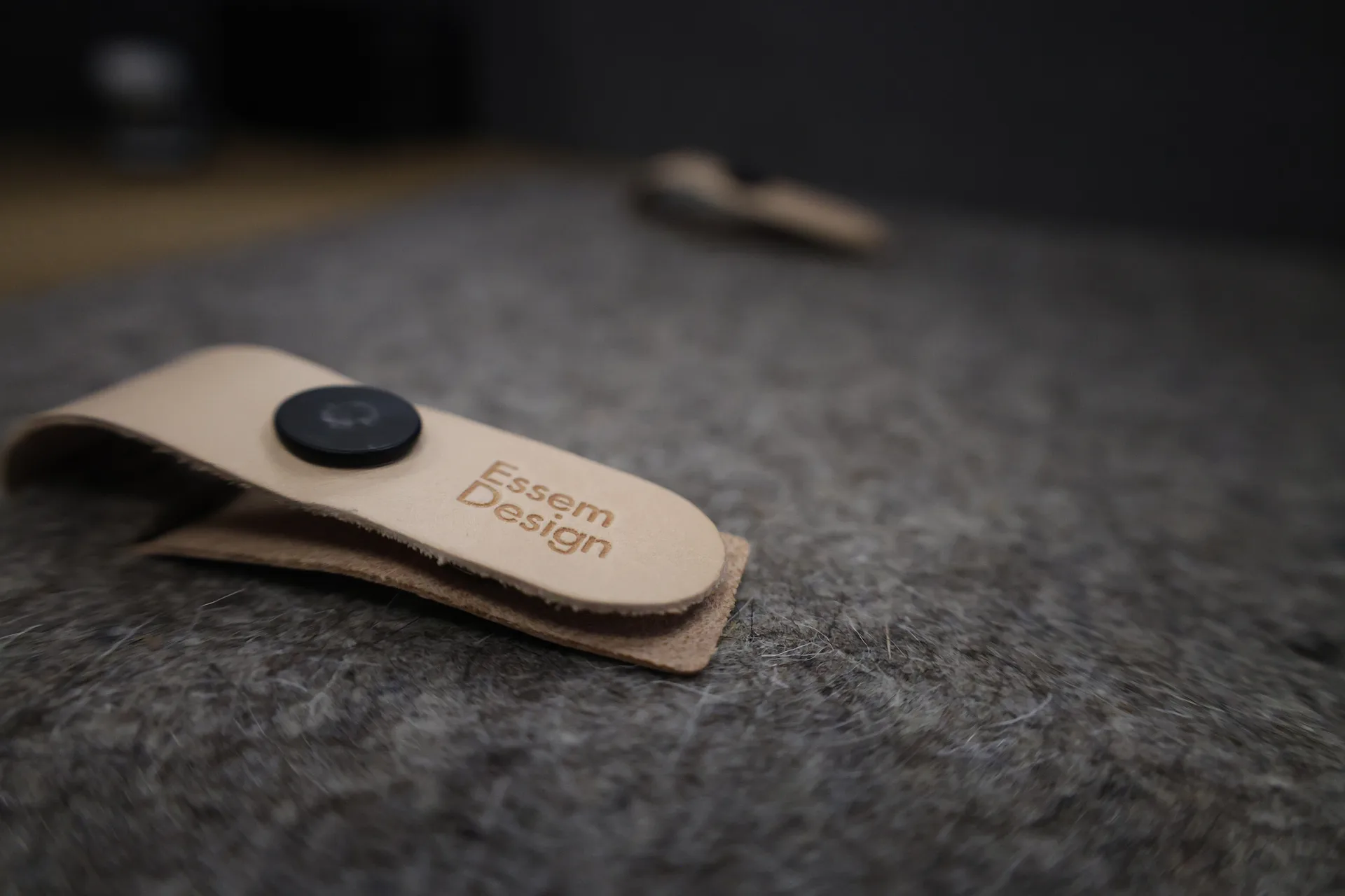 Nostalgi zitkussen 33x40 cm, Grijze natuurwol Essem Design