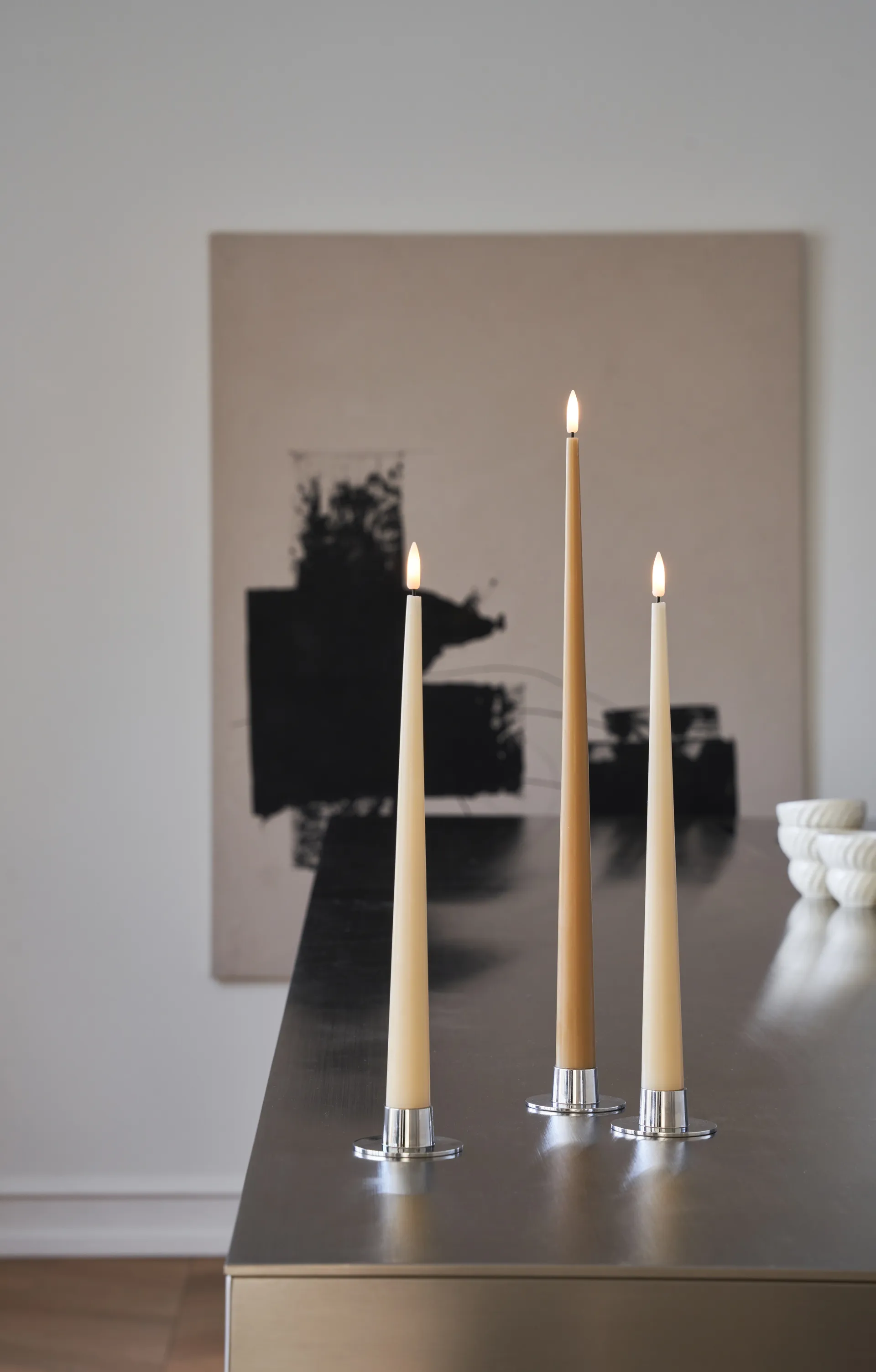 ester & erik taper kaars LED 2-pack, 27 Almond butter, 40 cm ester & erik