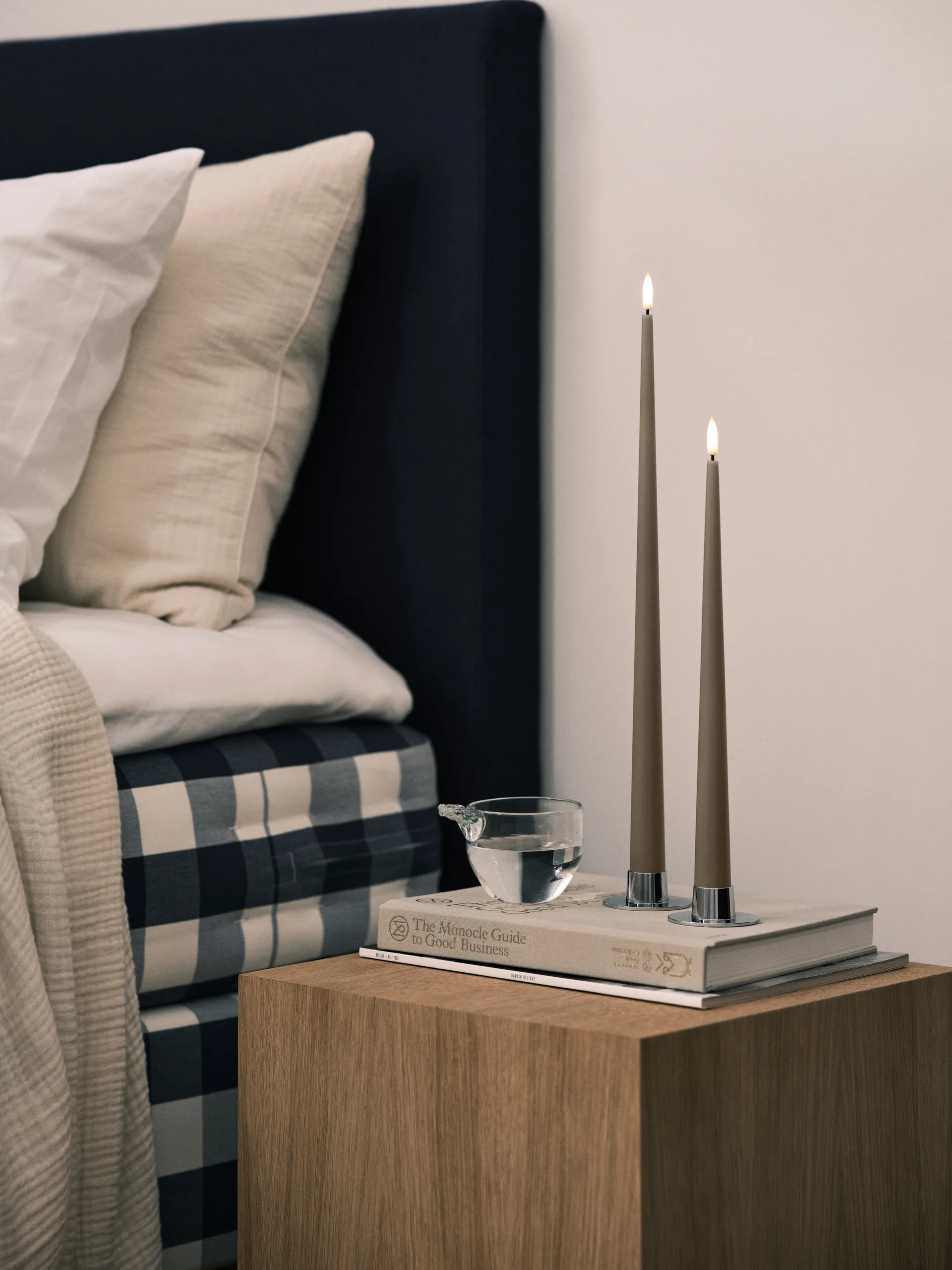 ester & erik taper kaars LED 2-pack, 77 Caviar , 30 cm ester & erik