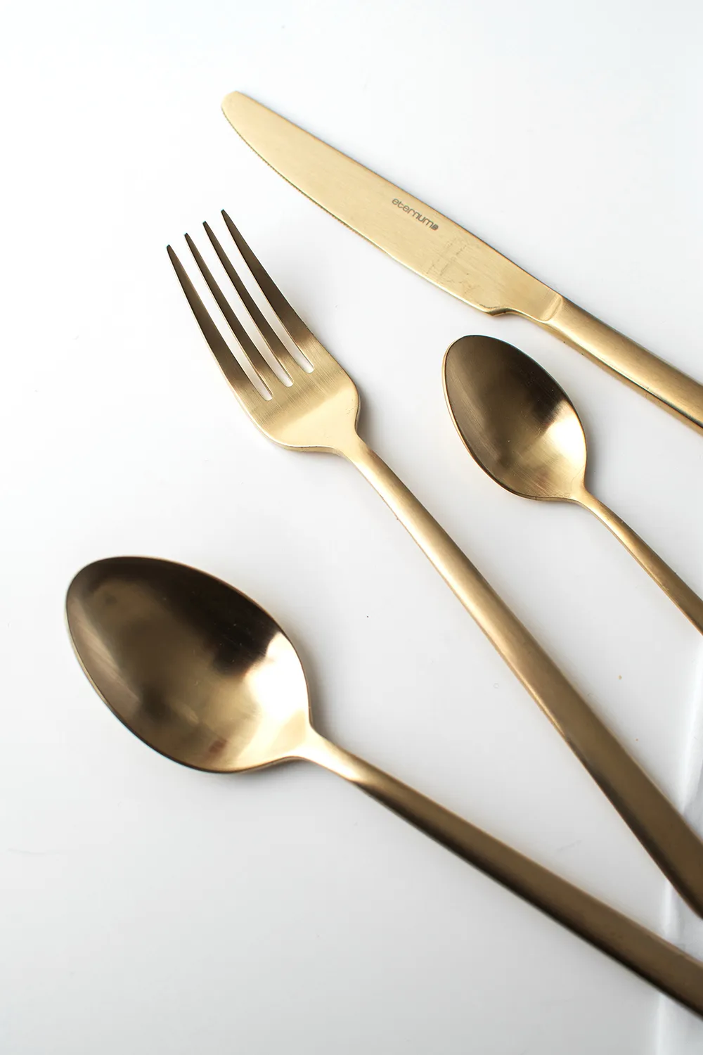 Eternum Nardo bestekset 16-delig, Champagne Eternum