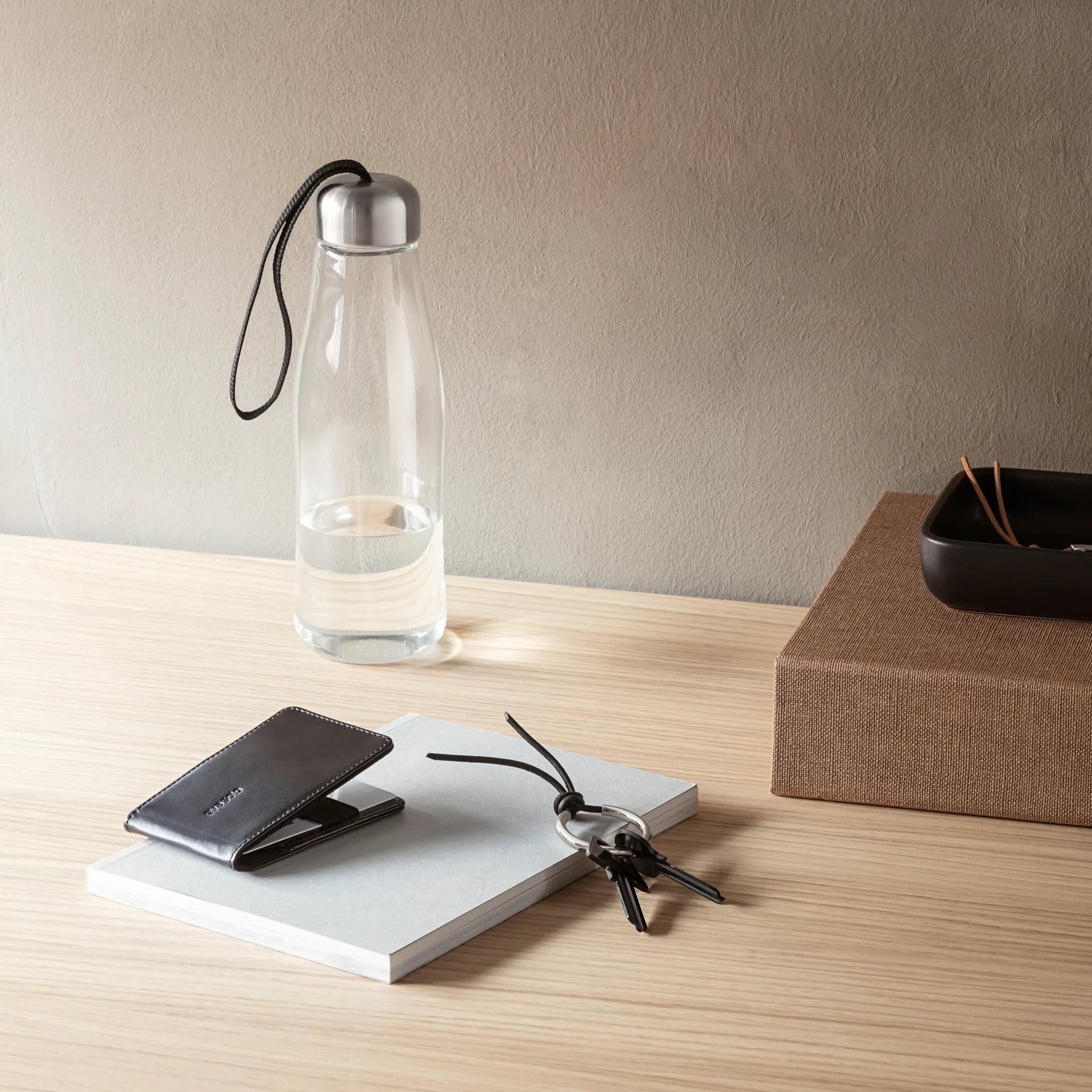 Eva Solo glazen drinkfles 0,5 L, Black Eva Solo