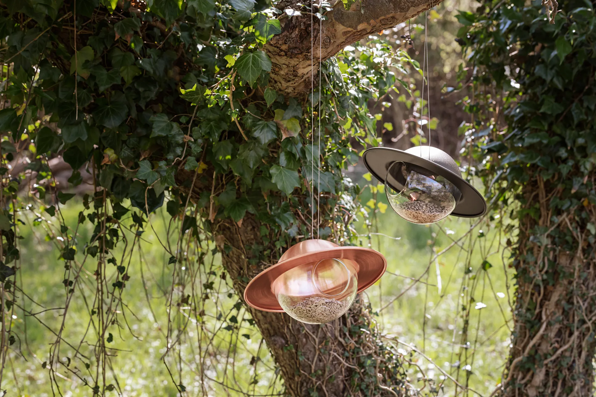 Eva Solo Saturn vogelvoederhuisje Ø24 cm, Black Eva Solo