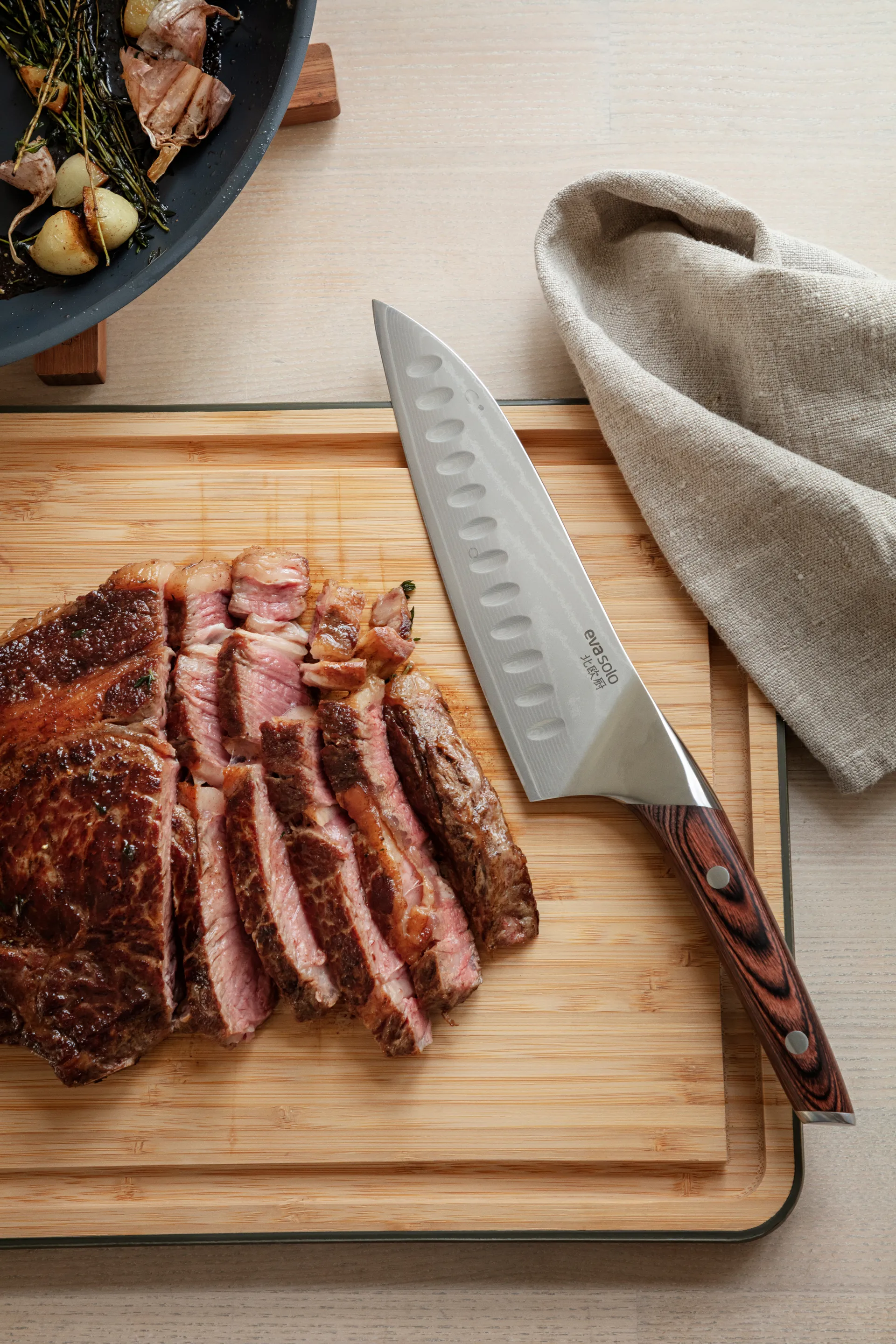 Nordic Kitchen santokumes 18 cm, Damaststaal Eva Solo