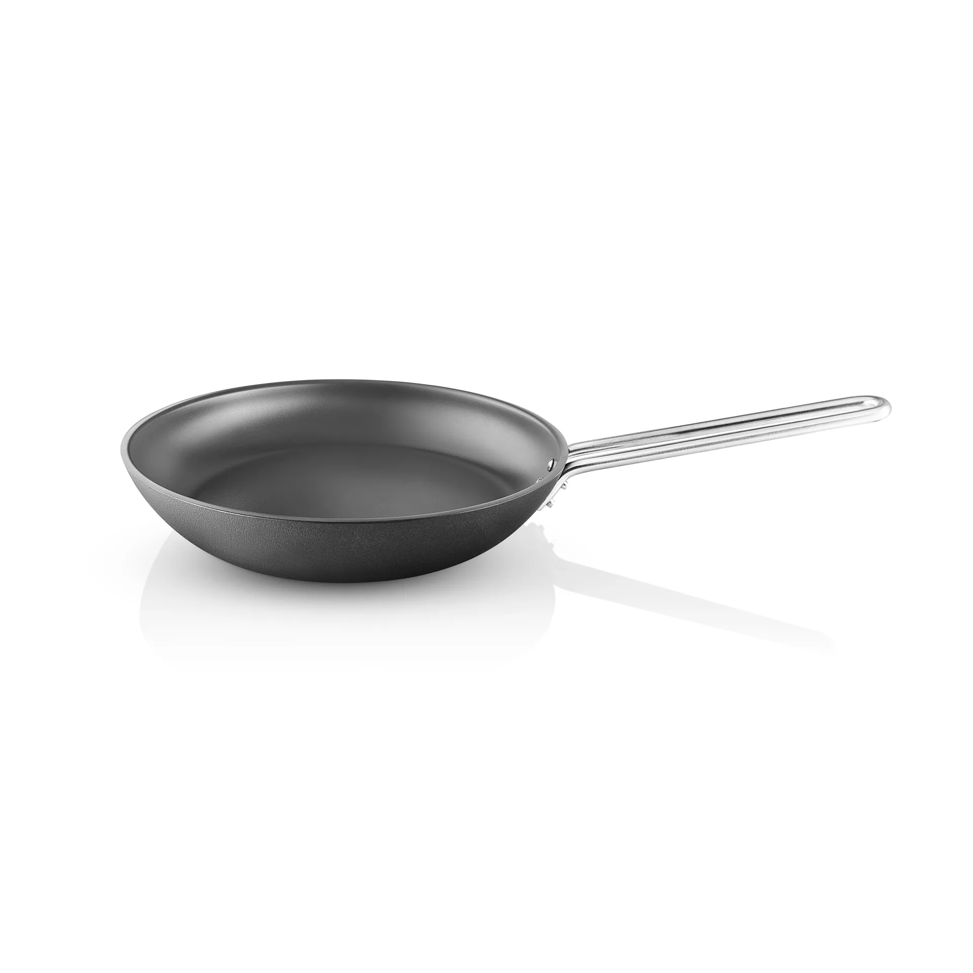 Professional Laser Titanium Slip-Let koekenpan, Zwart, Ø28 cm Eva Solo