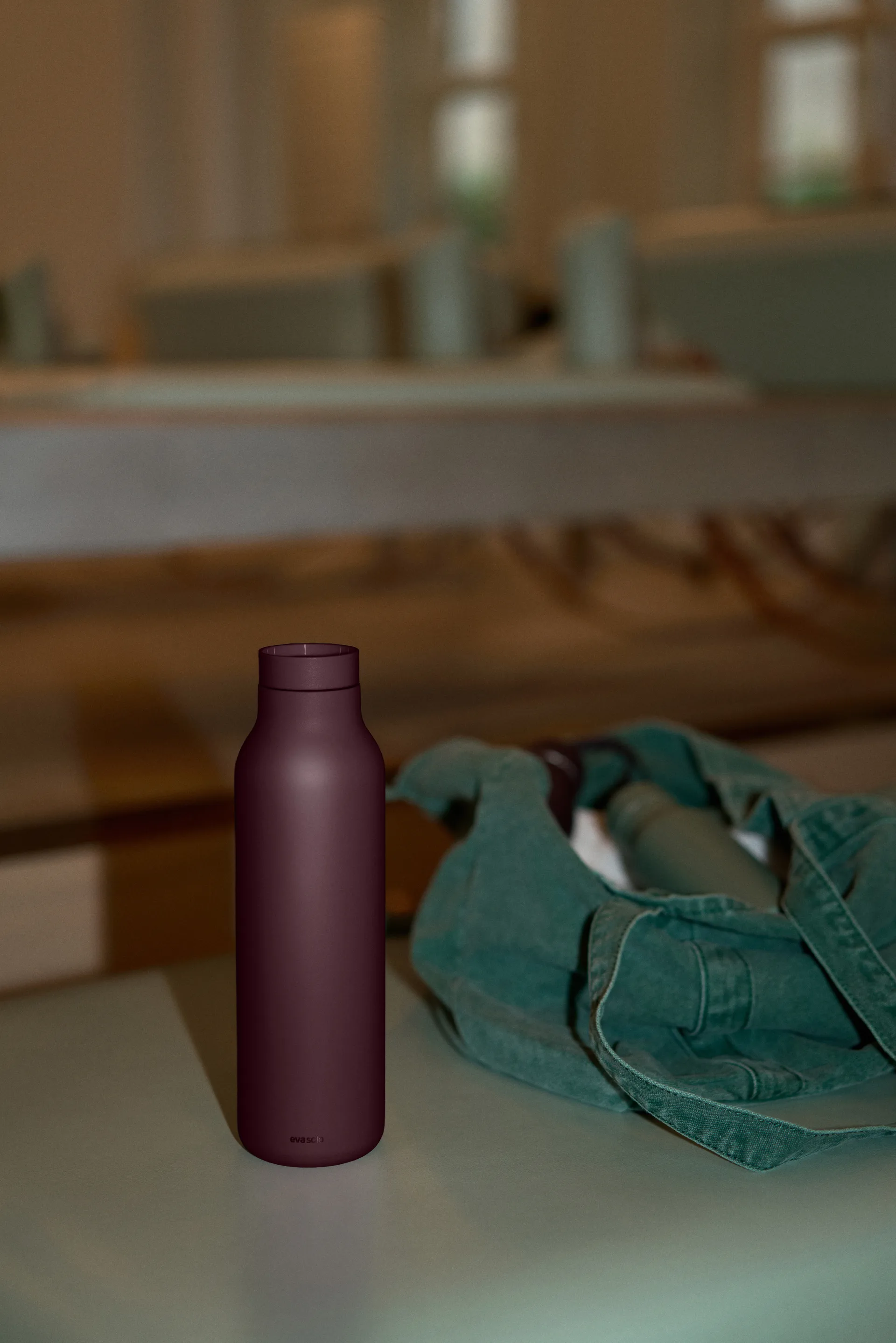 Urban thermosfles 0,7 L, Fig purple Eva Solo