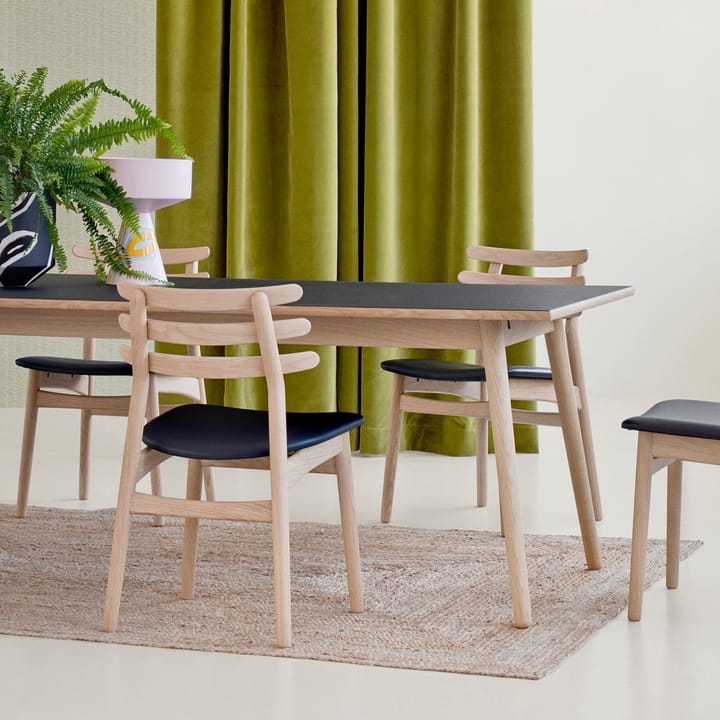 C35C eettafel 95x220 cm, Black-oak nature lacquered FDB Møbler