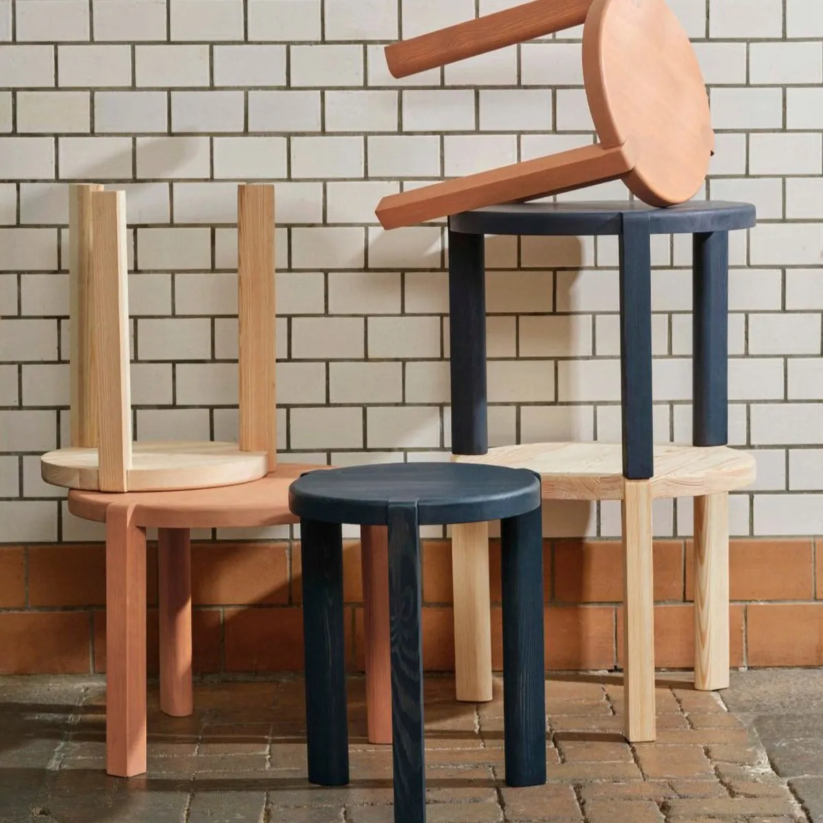 D108 Ragnesminde salontafel Ø48 cm, Grenen onbehandeld FDB Møbler
