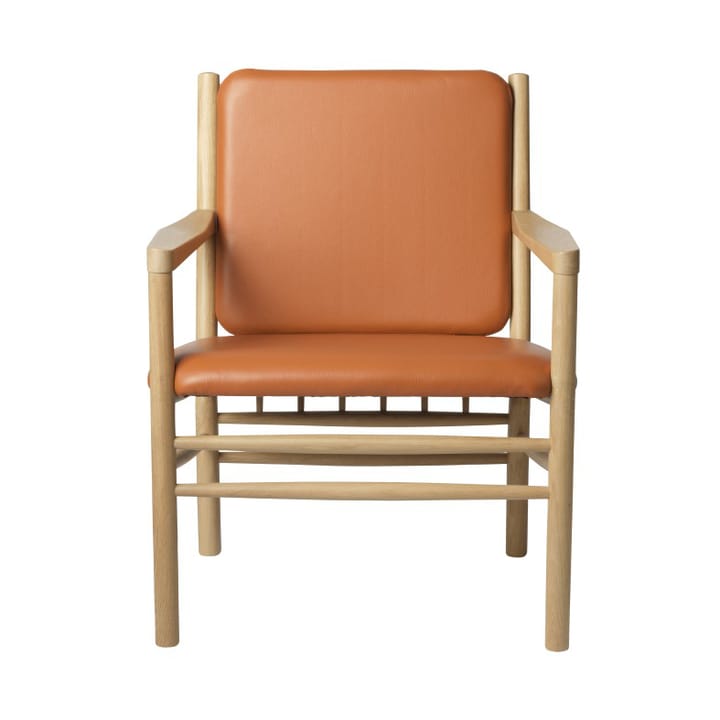 J147 Armchair lounge stoel - Oak nature lacquered-cognac leather - FDB Møbler