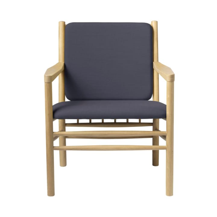 J147 lounge stoel - Oak nature lacquered-dark blue - FDB Møbler