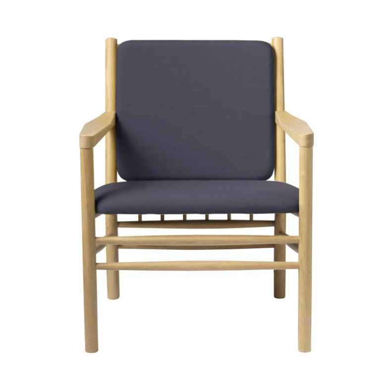 FDB Mobler J147 lounge stoel Oak nature lacquered-dark blue