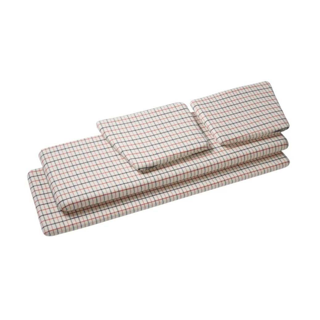 J149 zitkussen, Red diced FDB Møbler