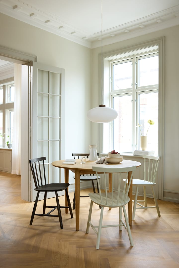 J46 stoel, Beech dusty green painted FDB Møbler