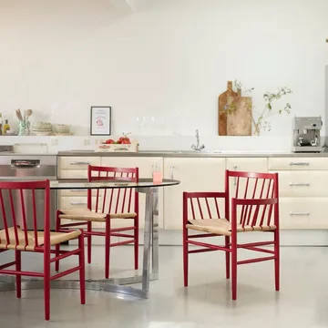 J80 stoel - Ruby red beuken-paper cord - FDB Møbler
