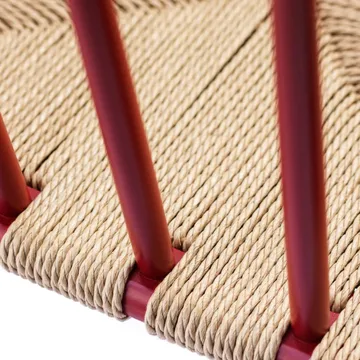 J81 armstoel - Ruby red beuken-paper cord - FDB Møbler