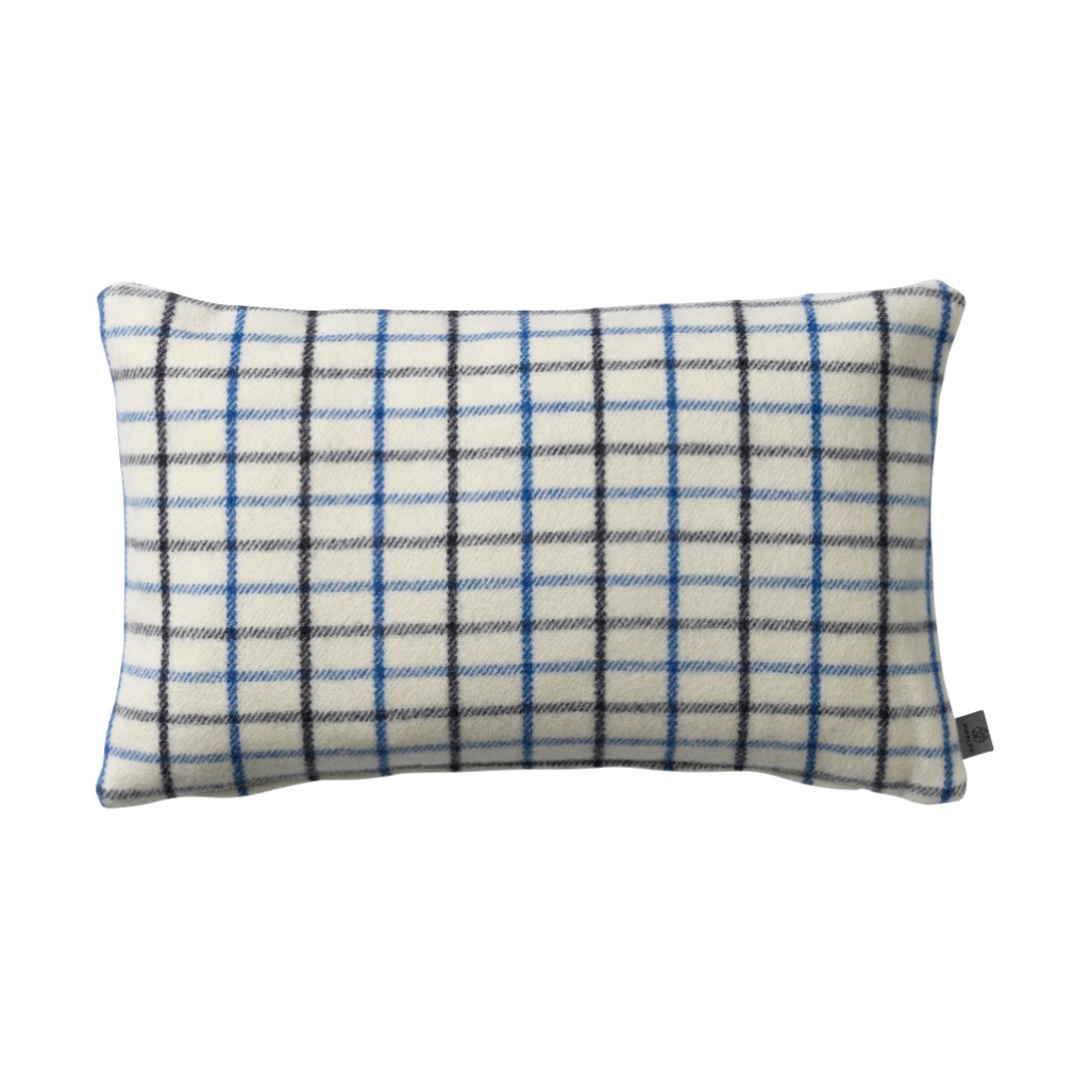 FDB Mobler R16 Slotsholmen kussen 30x50 cm Blue | Scandinavisch Interieur | Kussens | Blauw
