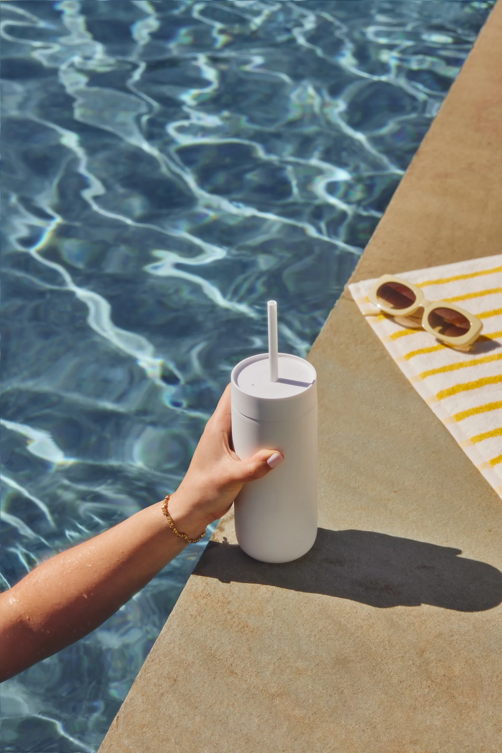 Carter Cold Mug thermosbeker 47 cl, Matte white Fellow