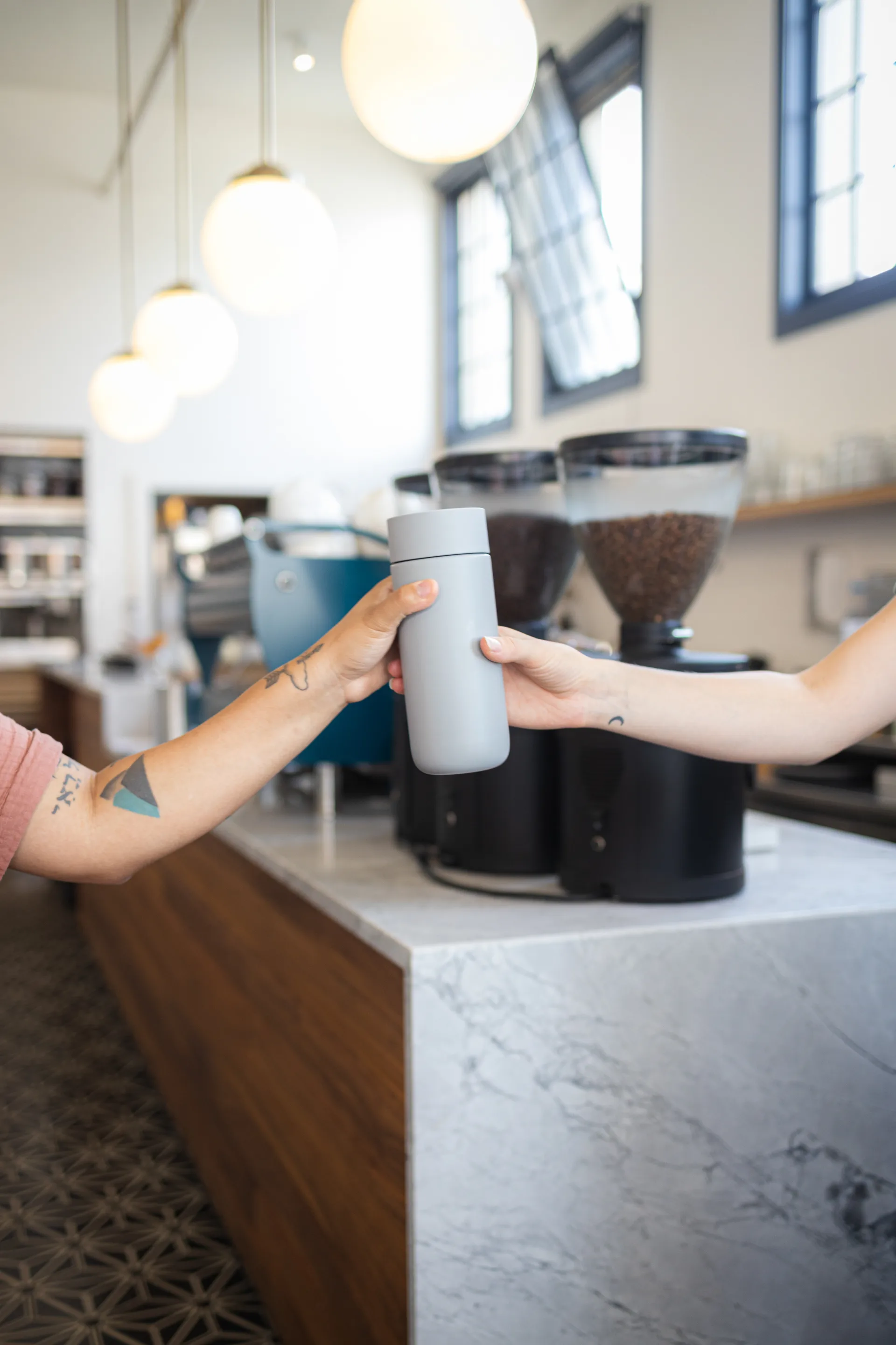 Carter thermosbeker met spatbescherming 47 cl, Matte grey Fellow