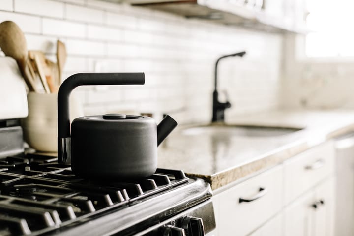 Clyde waterkoker voor fornuis 1,7 L, Matte black Fellow