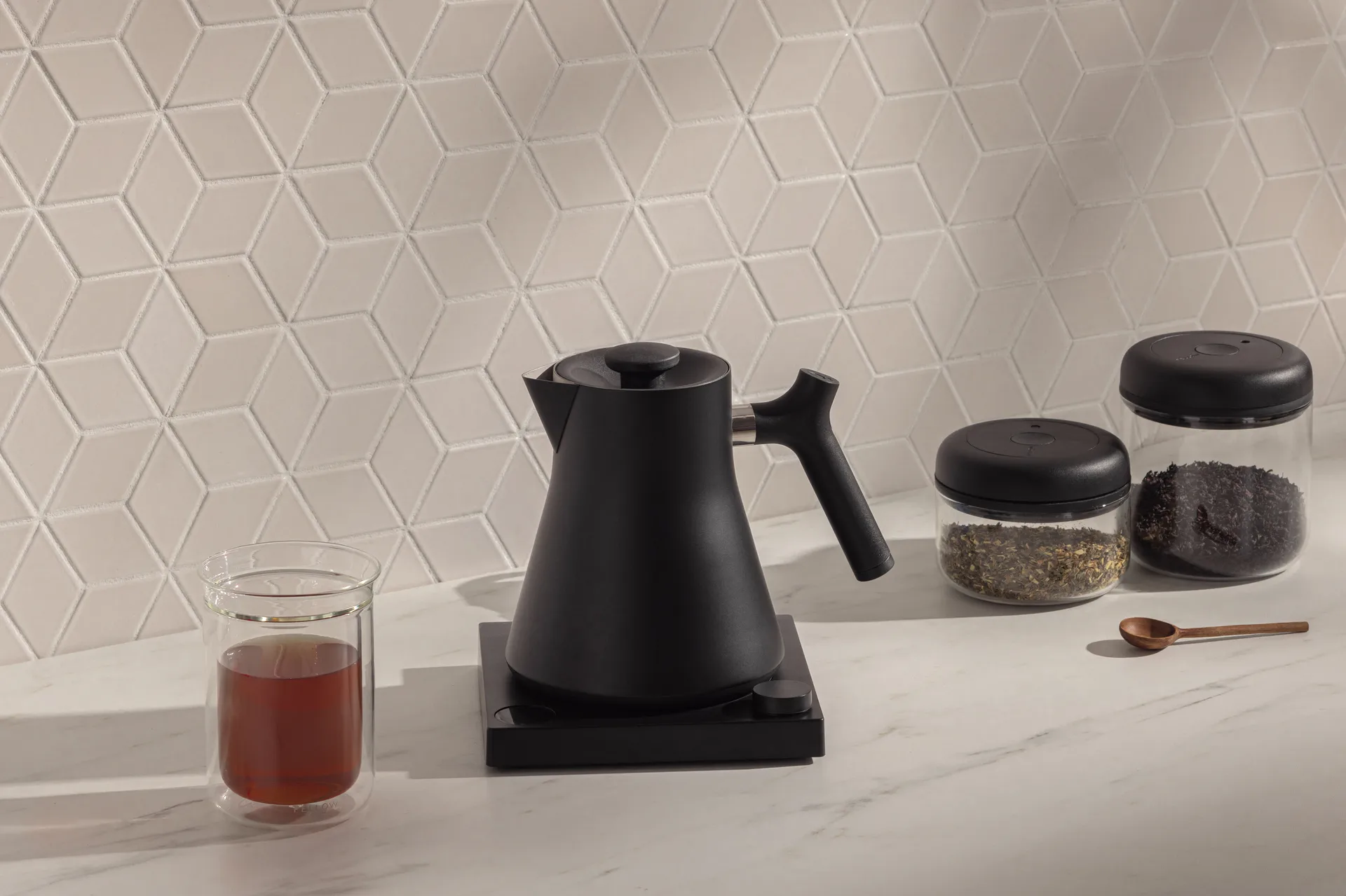 Corvo EKG waterkoker met variabele temperatuur 90 cl, Matte black Fellow