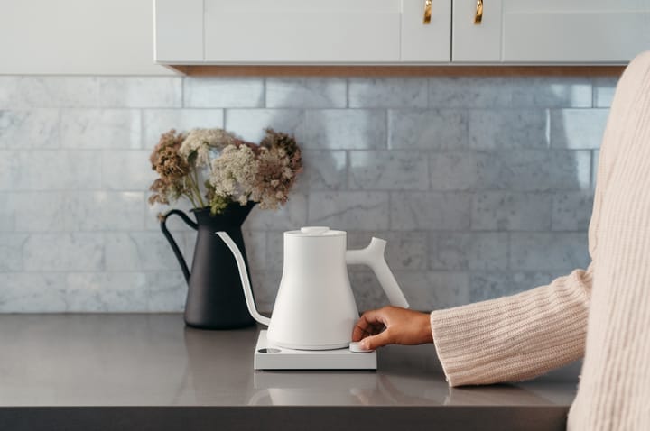 Stagg EKG Pro elektrische waterkoker 0.9 L, Matte white Fellow