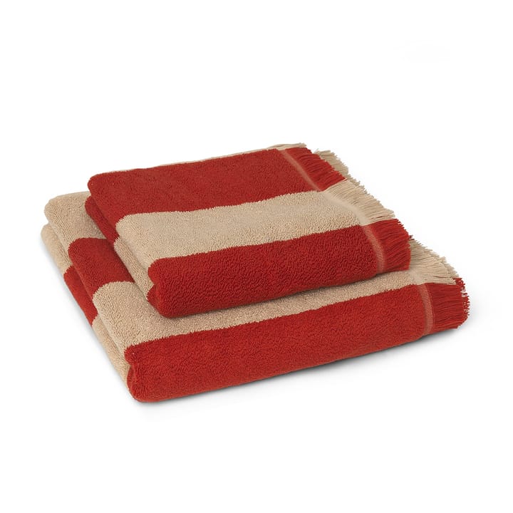 Alee handdoek 50x100 cm, Light camel-red Ferm Living
