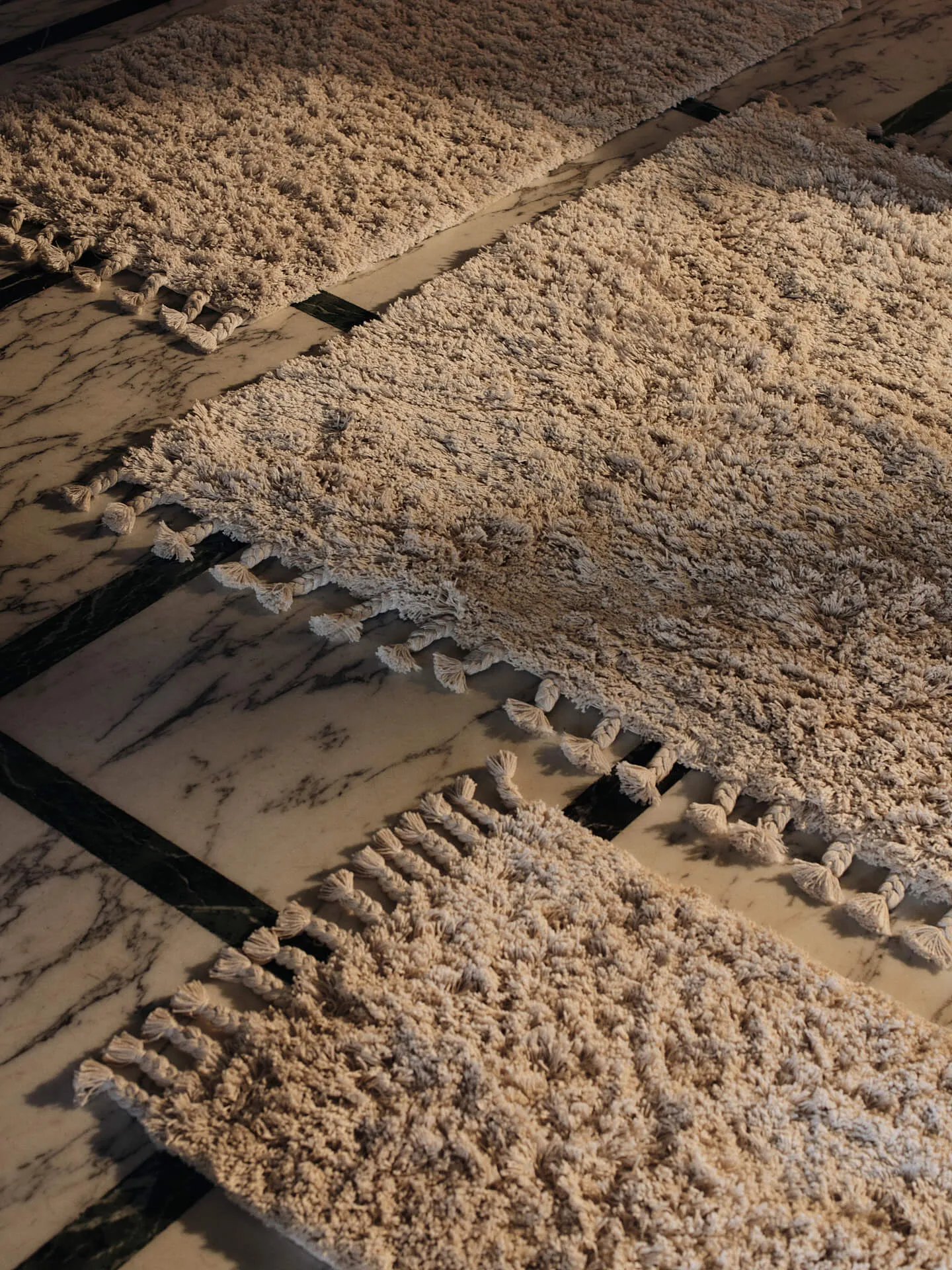 Amass long pile vloerkleed 140x140 cm, Off-white Ferm Living