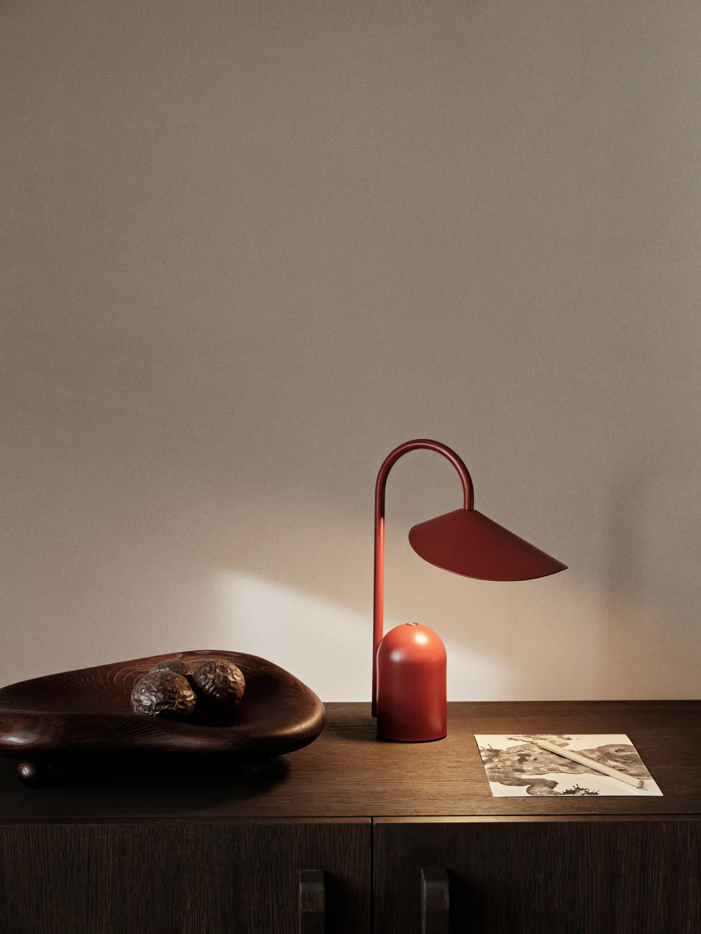 Arum draagbare lamp, Oxide Red Ferm Living
