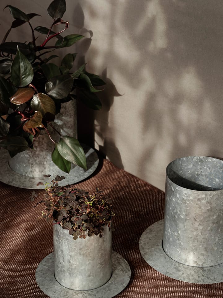 Auran pot medium 26,6 cm, Galvanized iron Ferm Living