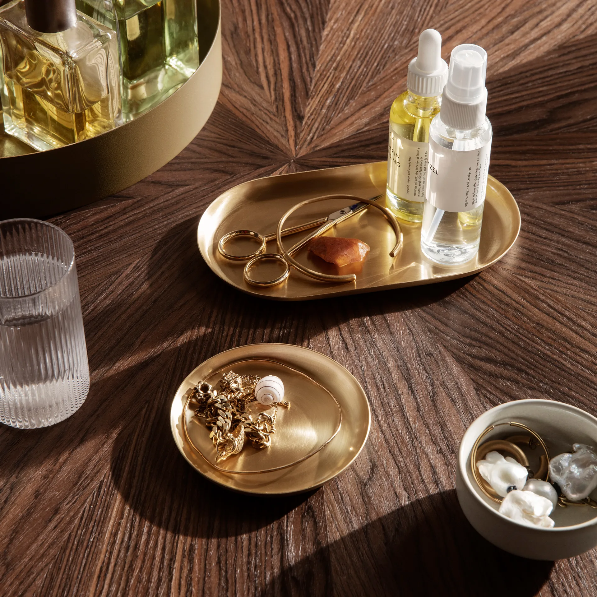 Basho dienblad 9x18 cm, Messing Ferm Living