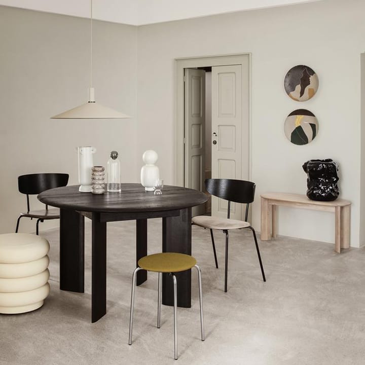 Bevel eettafel Ø117 cm, Oak white oiled Ferm Living
