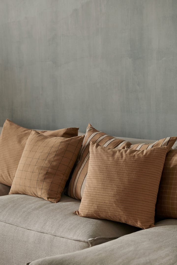 Brown kussen 50x50 cm, Lines Ferm Living