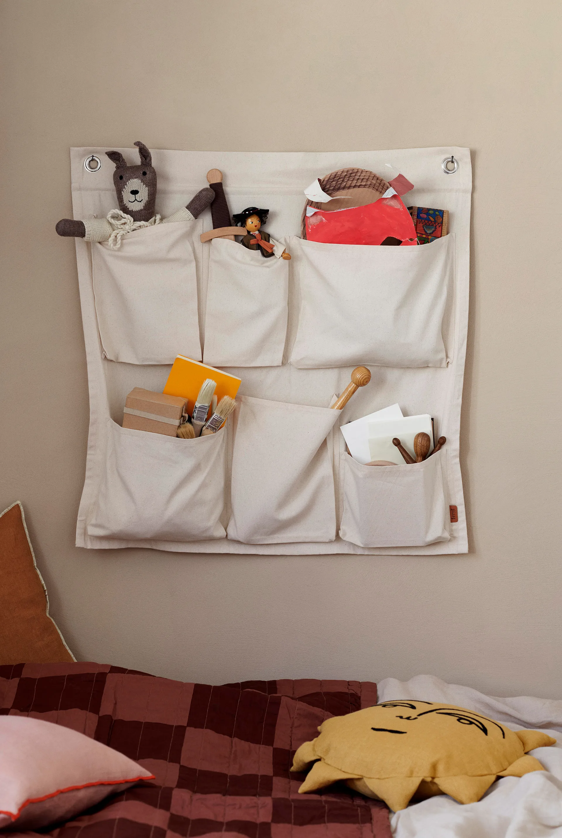 Canvas wall pockets opberger voor aan de muur, 70x70 cm Ferm Living