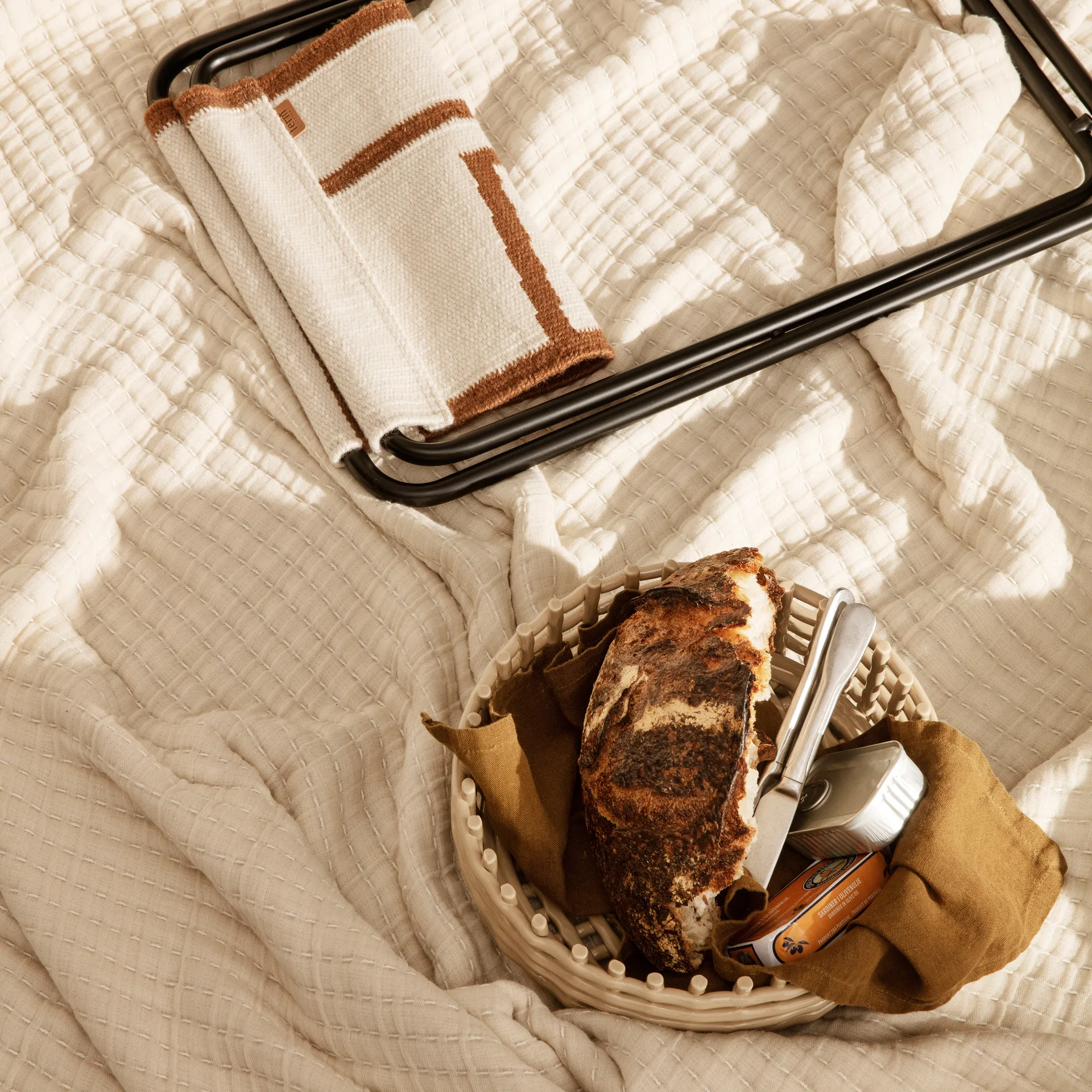 Ceramic gevlochten schaal , Cashmere Ferm Living