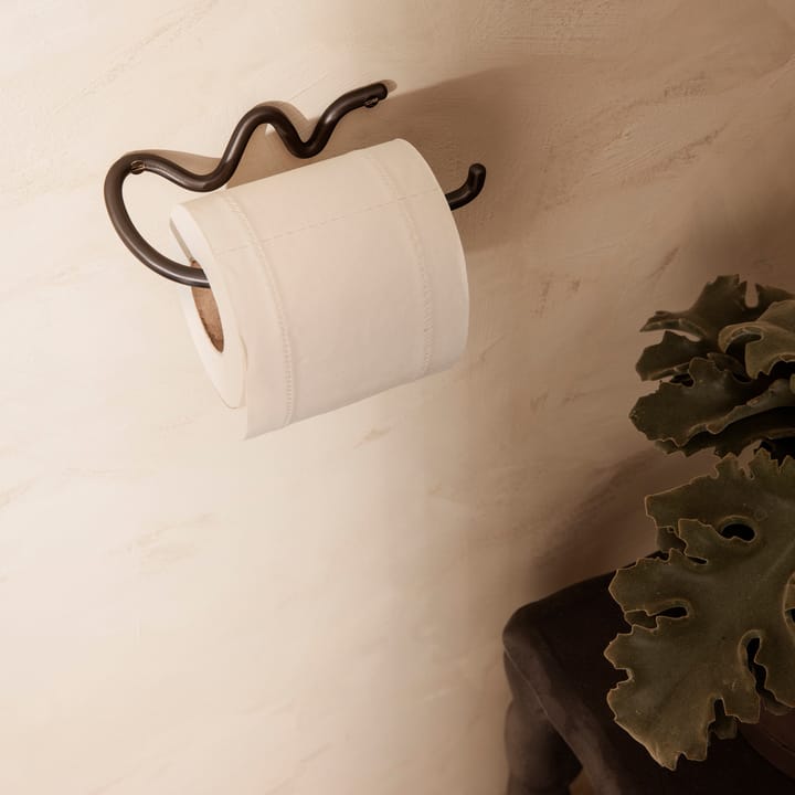 Curvature toiletpapierhouder - Zwart messing - ferm LIVING