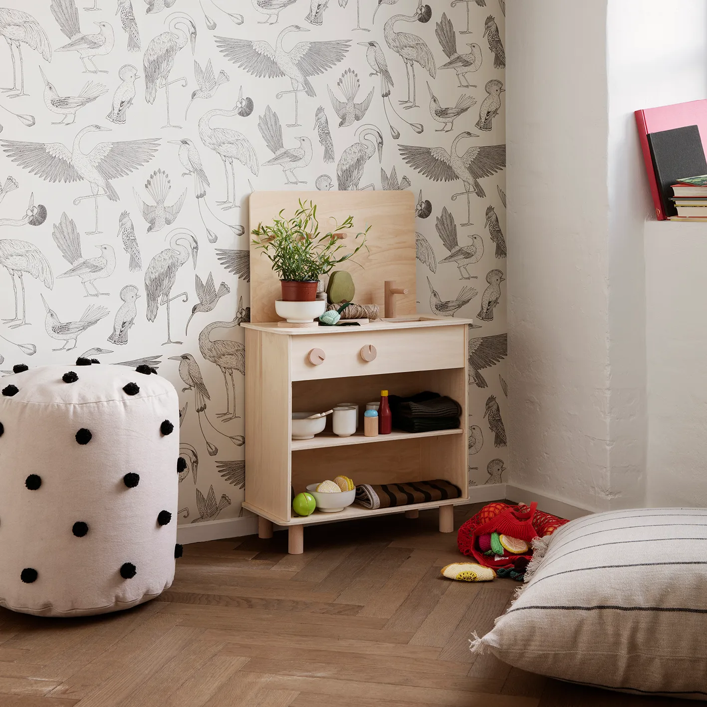 Dot poef Ø39 cm, Sand-black Ferm Living