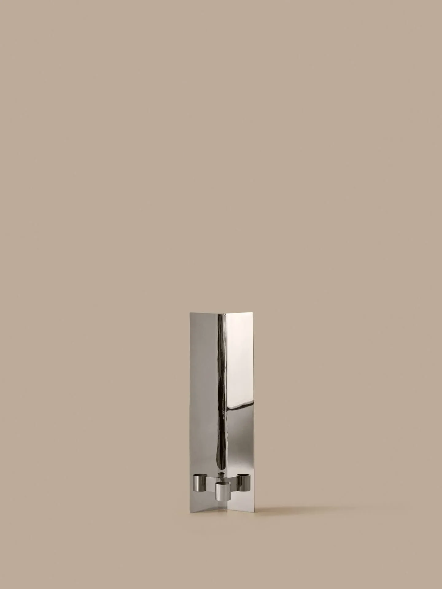 Eddy wandkandelaar, Mirror polished Ferm Living