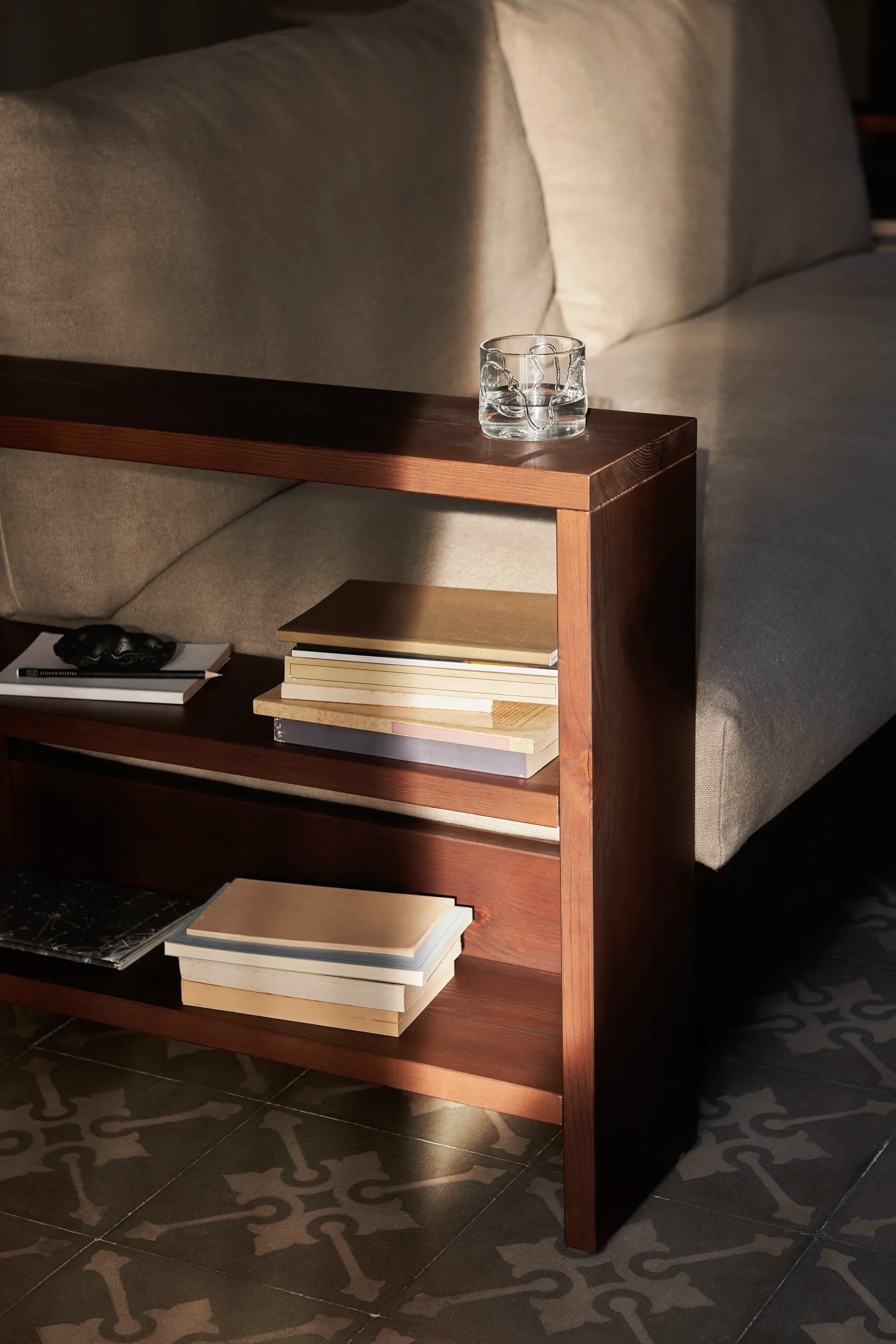 Edre soffa classic linen, Dark Stained-Natural Ferm Living