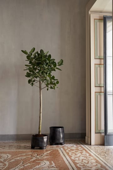 Esca bloempot black - XL - Ferm Living