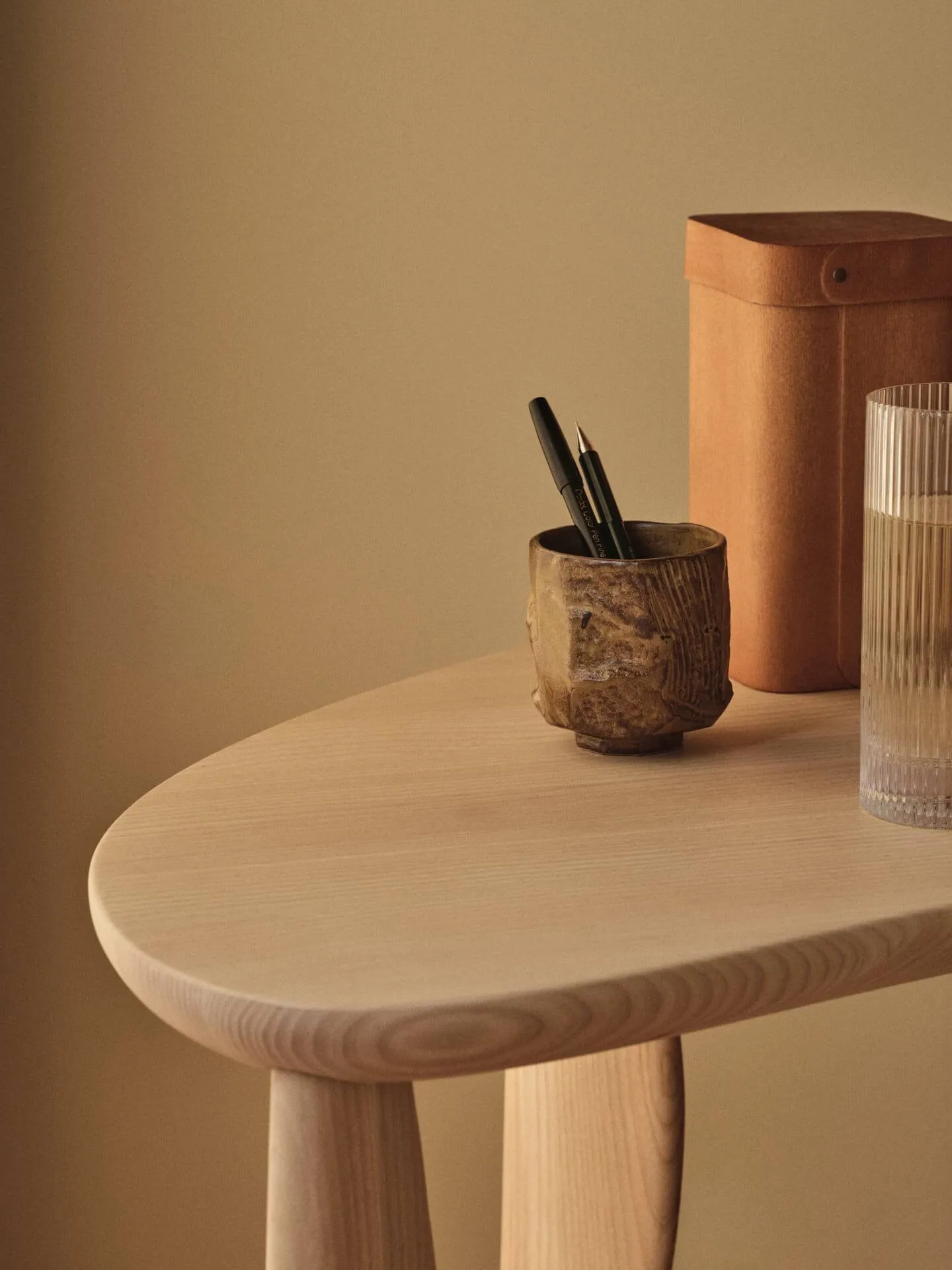 Feve bureau 60x117 cm, Natural ash Ferm Living