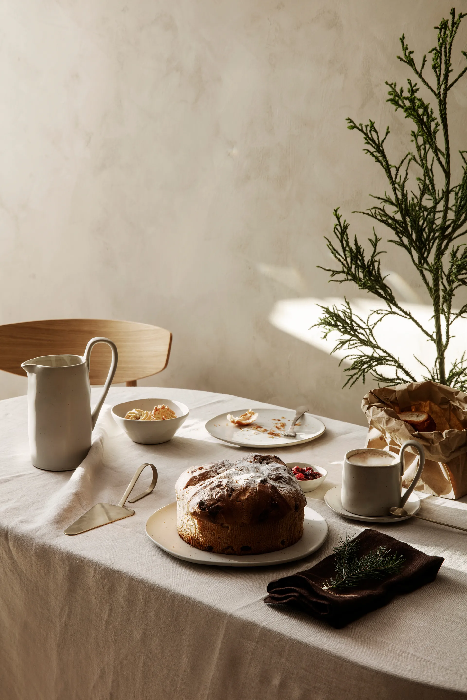 Flow bord 27 cm, Off-white speckle Ferm Living