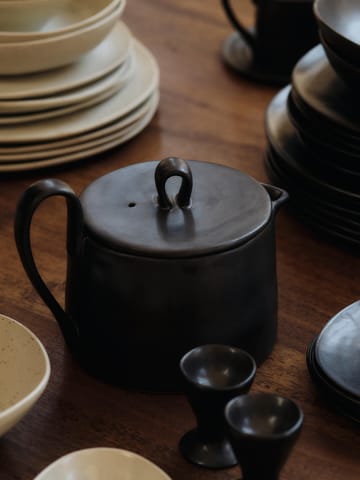 Flow theepot 1,5 L - Black - Ferm Living