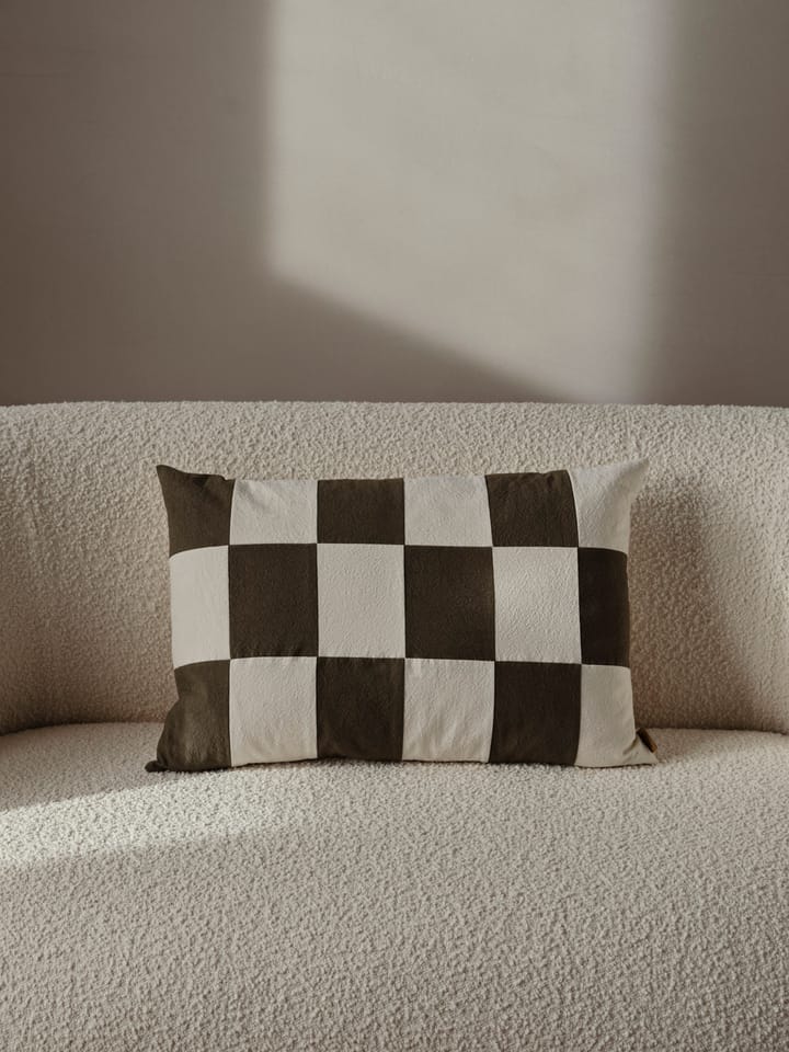 Fold patchwork kussenhoes 40x60 cm, Dark Olive -undyed Ferm Living