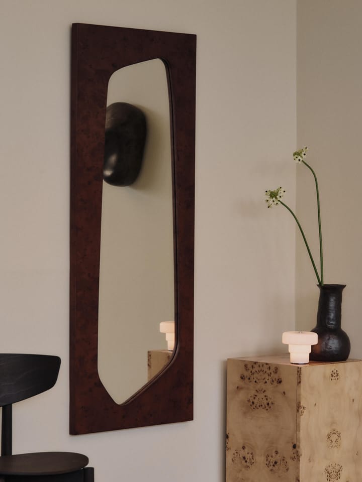Folia spiegel, Dark stained burl, 135 cm Ferm Living