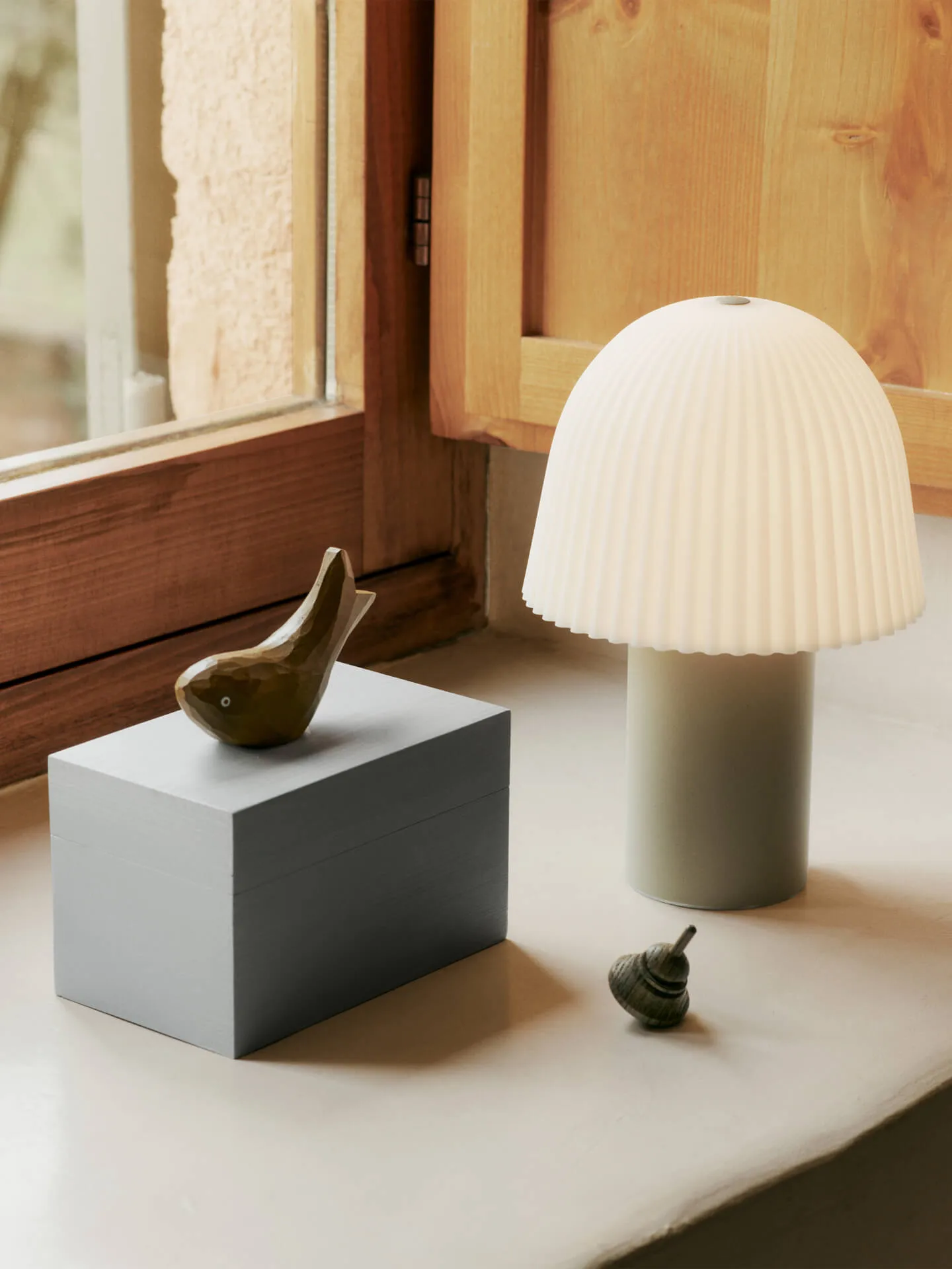 Frill draagbare lamp, Cashmere-white Ferm Living
